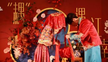 Traditional Wedding | Marrying the Right Person with the Beauty of Chinese Style