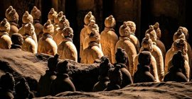 Read more about the article 兵马俑，从陶俑的面部表情到服饰细节，为研究秦朝社会提供了第一手资料