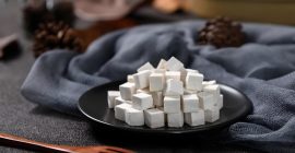 Read more about the article 茯苓被誉为四时神药，可健脾化痰，排湿安神