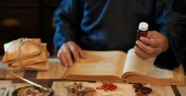 Read more about the article 补气还是补血？中医养生里的“气血双调”妙方